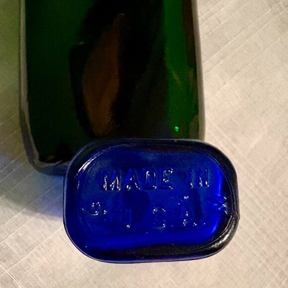 Vintage Buchanan's Black & White Blended Scotch Whisky & Phillips Blue Bottle - Picture 6 of 7